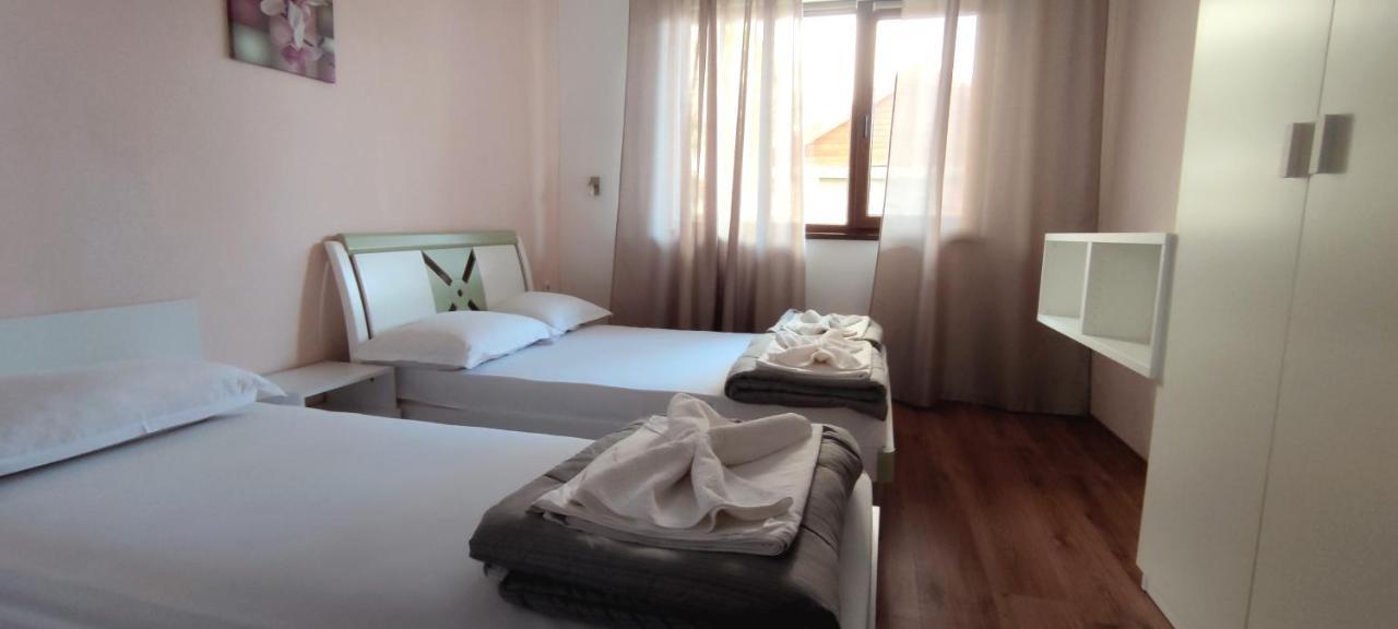 Yanevi Apartments Черноморец Экстерьер фото